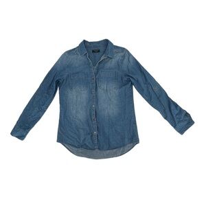 Tinsel Long Sleeve V-Neck Button Up Jean Shirt Size Small Women’s